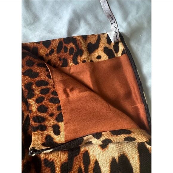 Christian Dior vintage wool/silk leopard print skirt with zipper closure size 6 - Picture 3 of 7